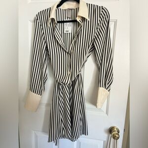 Cute H&M stripped long sleeved short dress size xs